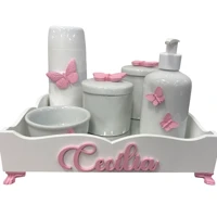 Imagem da promoção Kit higiene do Bebe porcelana Borboleta mod 2 com nome