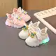 Tênis infantil Luzes LED Sapatos esportivos para crianças Meninos Meninas 0-3 anos Sapatos de malha em oferta