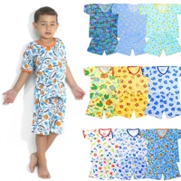 Imagem da promoção Kit 4 Peças Pijama Infantil Menino Manga Curta Sendo 2 Camisetas + 2 Bermudas Tamanho 2 ao 8 Anos